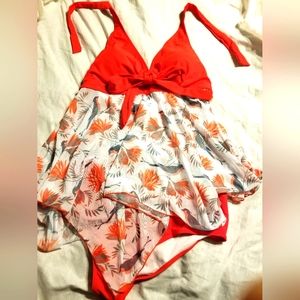 Nwot swim dress large one piece attached skirt. Adorable and flattering super cu